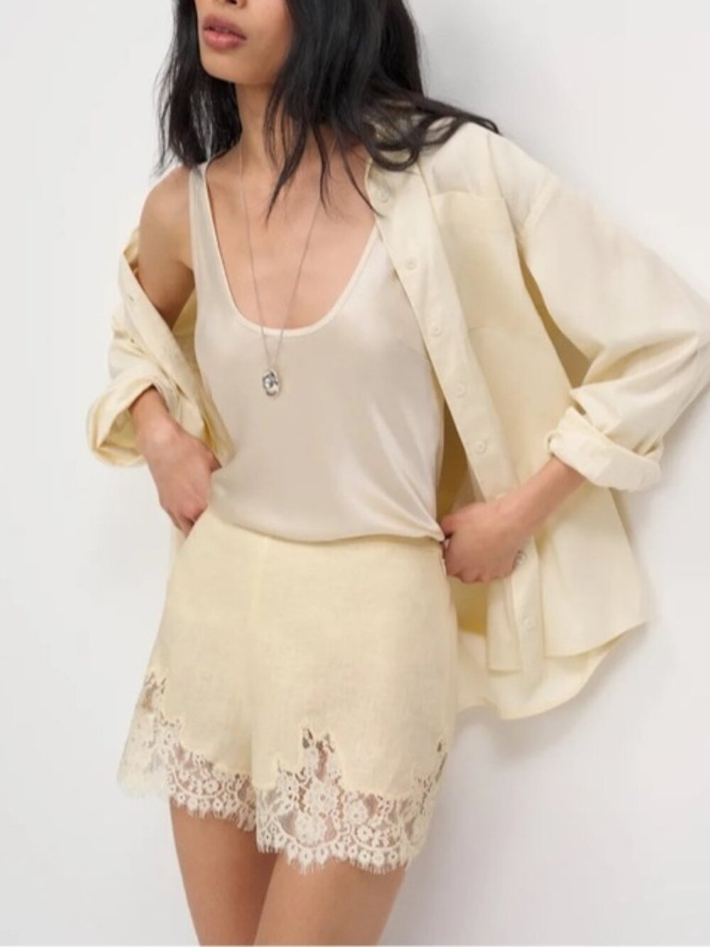 NEW Reformation Fern Sugar Yellow Lace Trim Linen Shorts Elastic Waist | US S